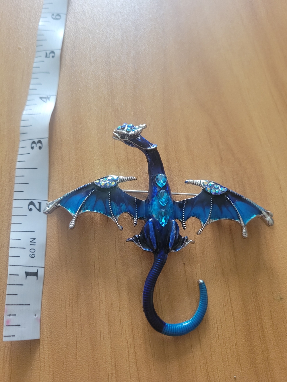🧋NEW🧋Blue Dragon Brooch with Iridescent Crystal Accents